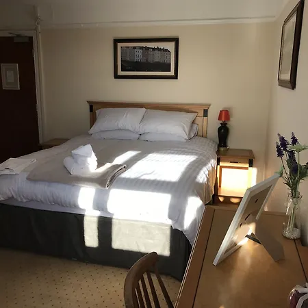 The Duke Of York 2* Bristol